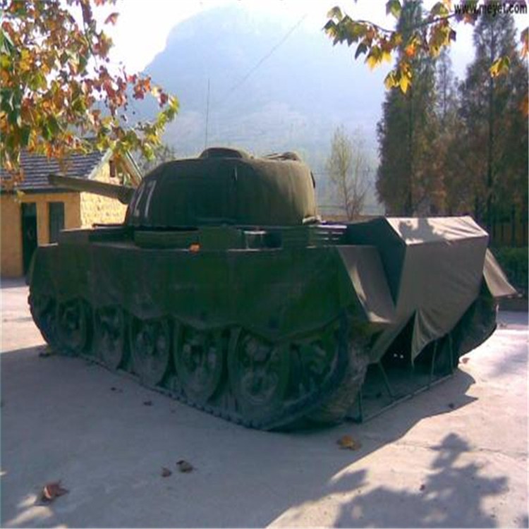 白马井镇大型充气坦克